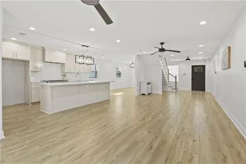 $464,900 | 6043 Paris Avenue, New Orleans, LA 70122