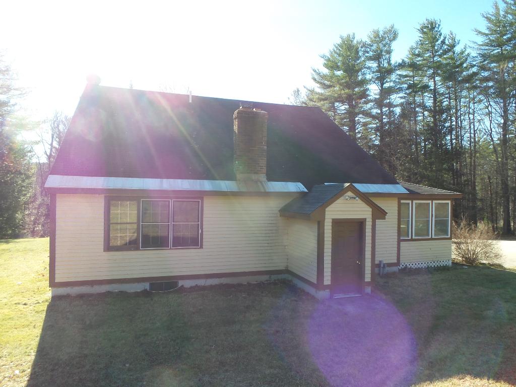300 Murray Hill Road Hill, NH 03243 - Photo 3 of 17