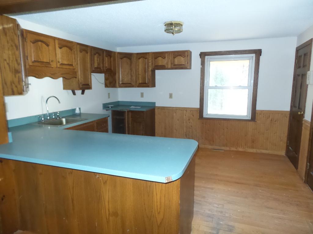 300 Murray Hill Road Hill, NH 03243 - Photo 7 of 17