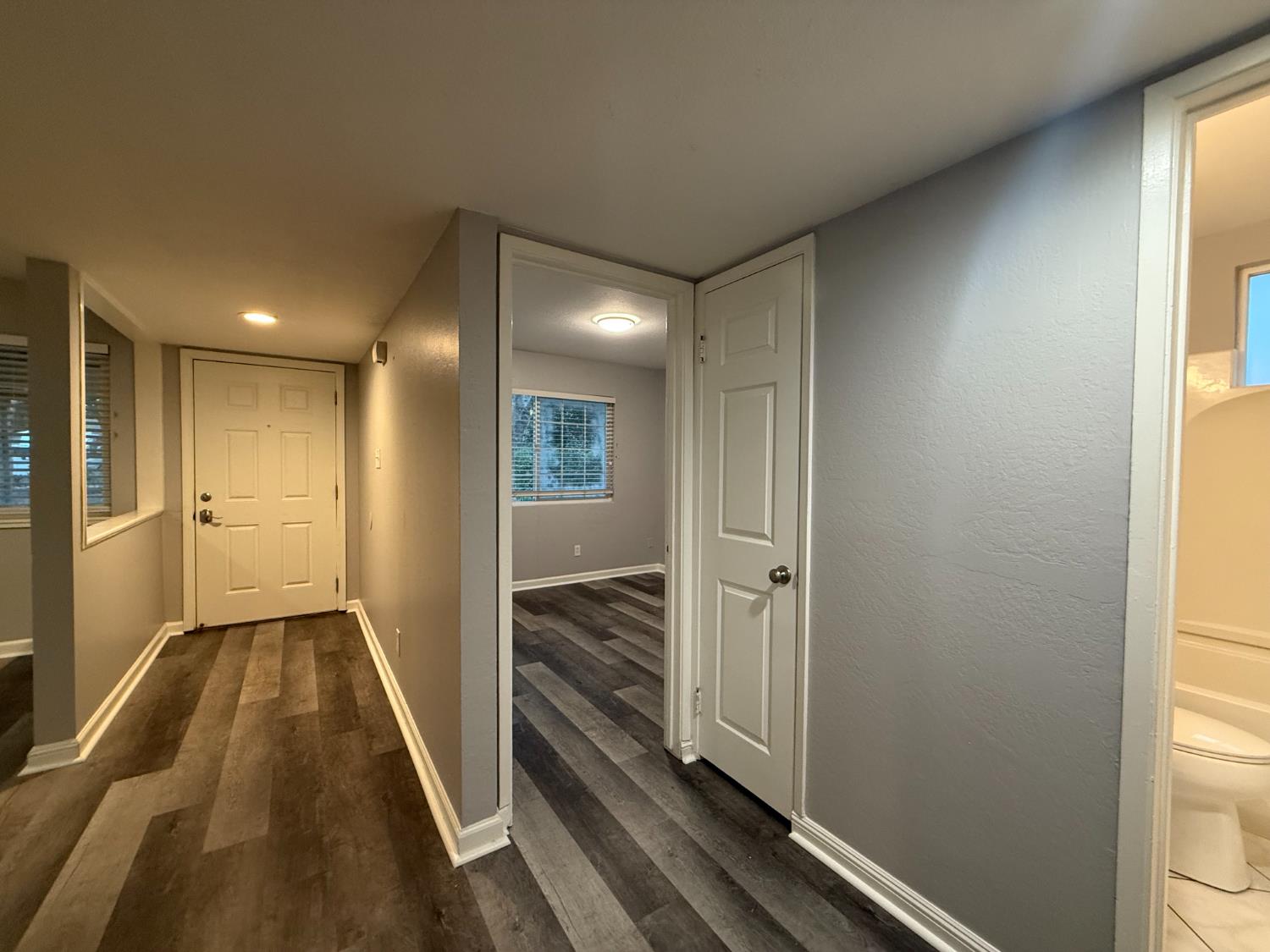 5530 Kenneth Avenue Carmichael, CA 95608 - Photo 13 of 42