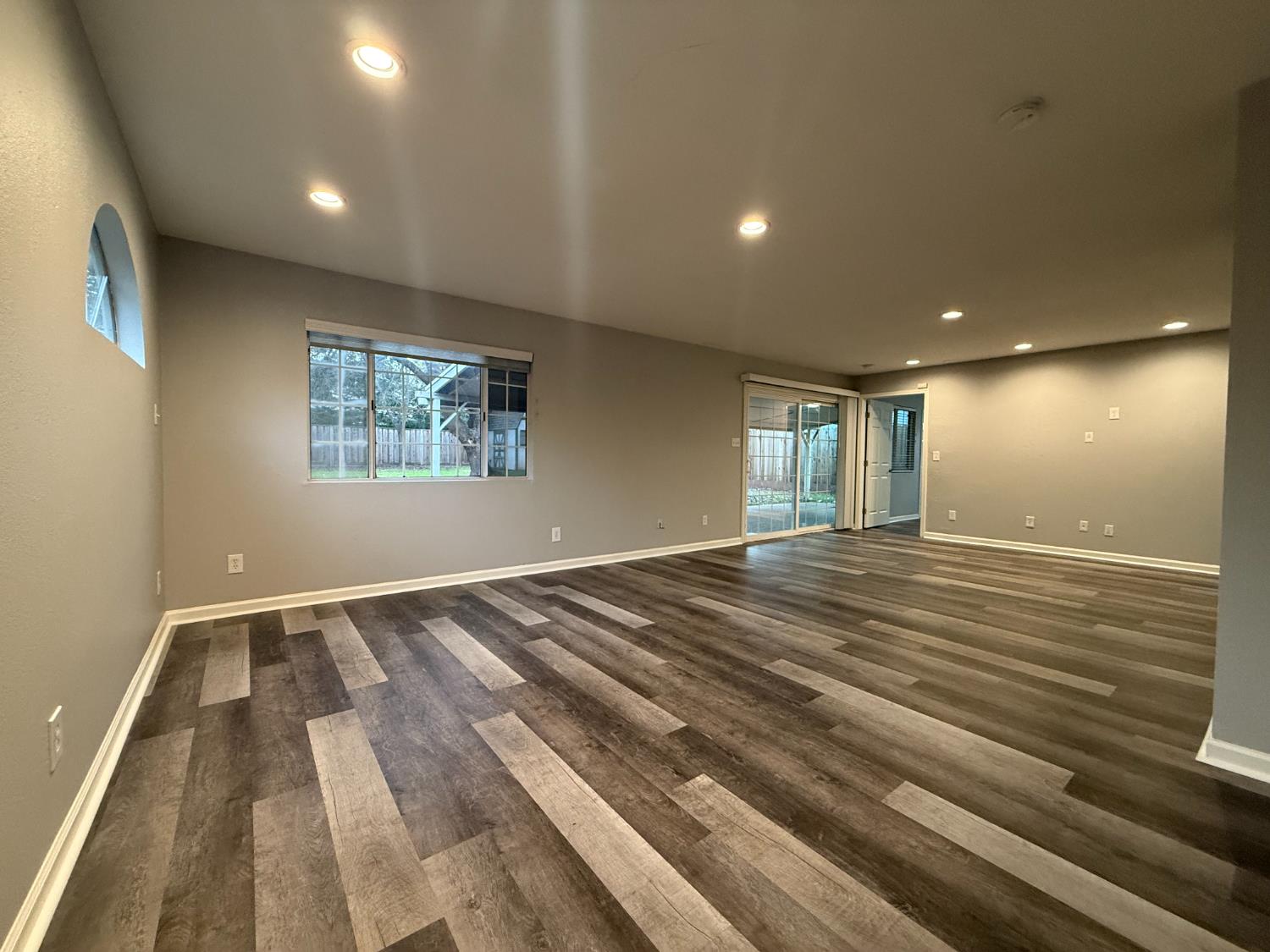 5530 Kenneth Avenue Carmichael, CA 95608 - Photo 26 of 42