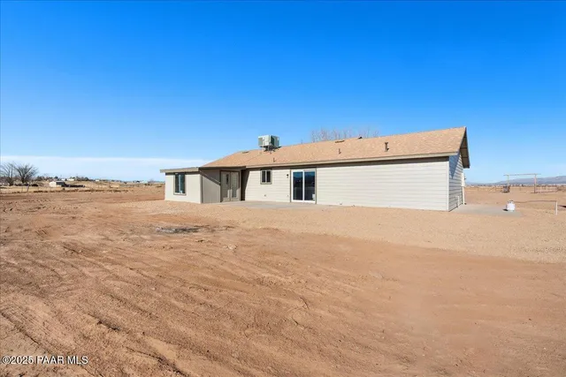 $460,000 | 2725 West Bayberry Drive, Paulden, AZ 86334
