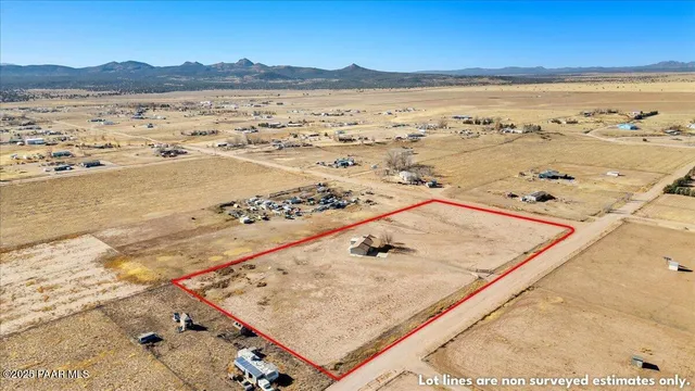 $460,000 | 2725 West Bayberry Drive, Paulden, AZ 86334