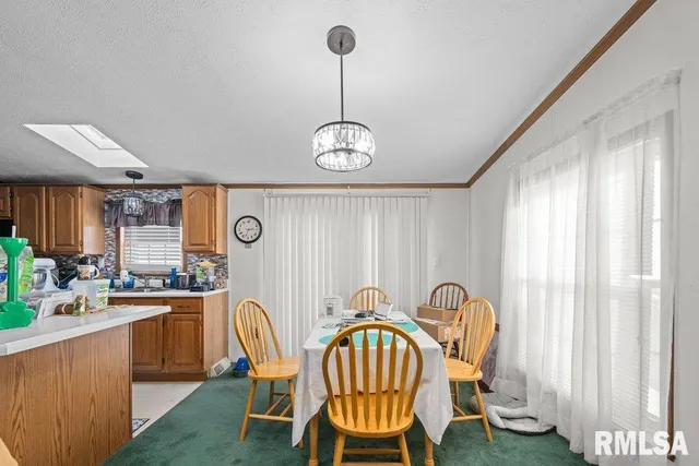 $229,900 | 409 233rd Street, Aledo, IL 61231