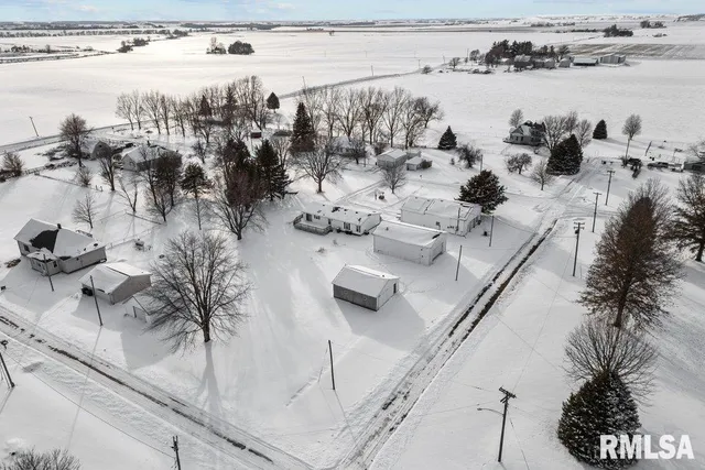 $229,900 | 409 233rd Street, Aledo, IL 61231