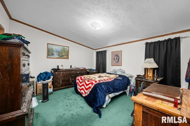 $229,900 | 409 233rd Street, Aledo, IL 61231