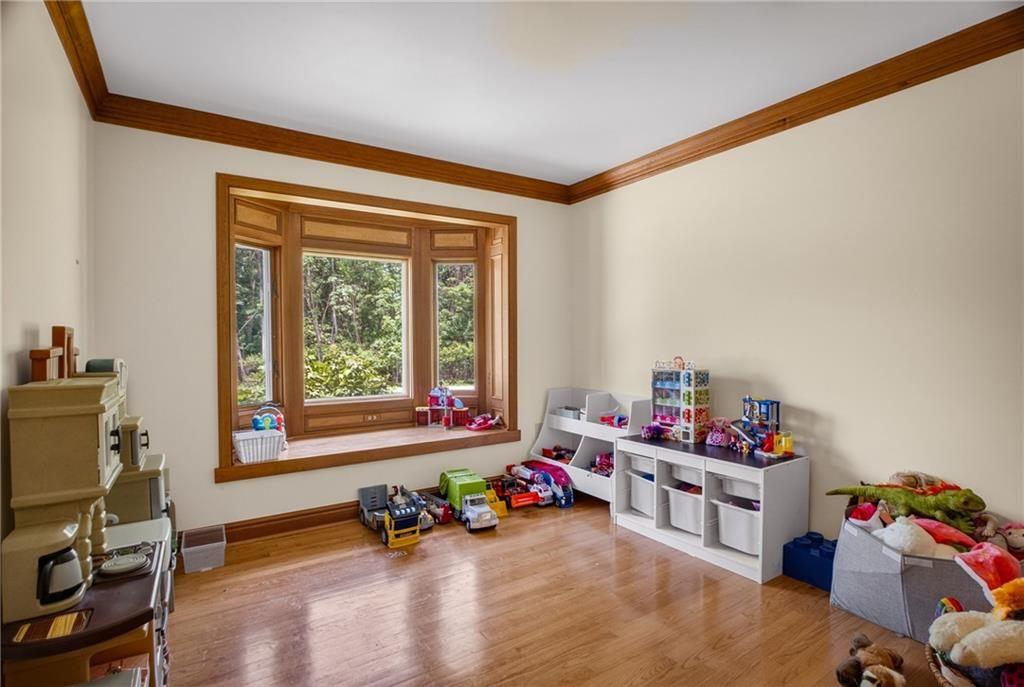 1034 Old Harper Road Crescent, PA 15046 - Photo 14 of 50