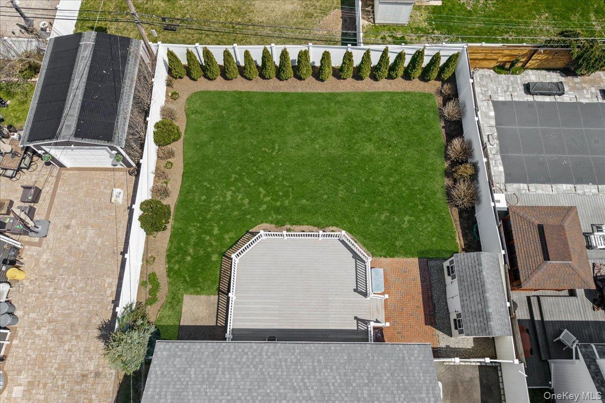 56 Haverford Road Hicksville, NY 11801 - Photo 34 of 37