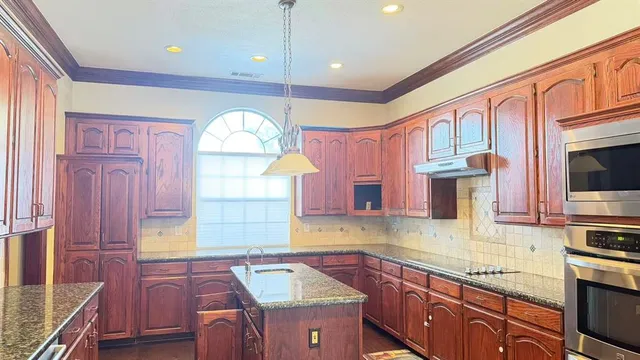 $7,600 | 6504 Myrtle Beach Drive, Plano, TX 75093