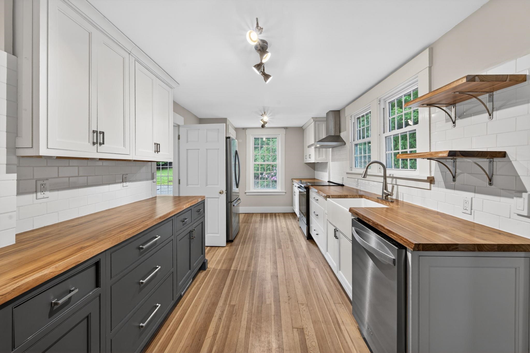 78 Bank Street Lebanon, NH 03766 - Photo 10 of 25