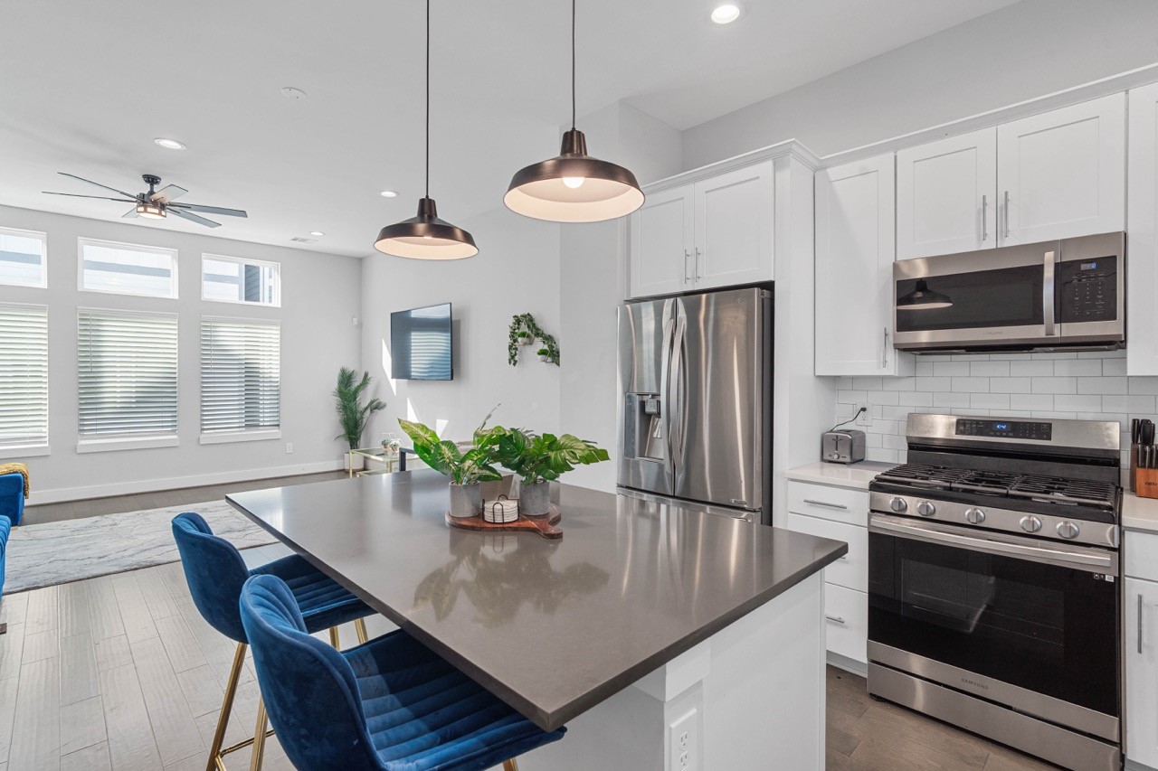 622 Janisch Road, Unit F Houston, TX 77018 - Photo 23 of 45