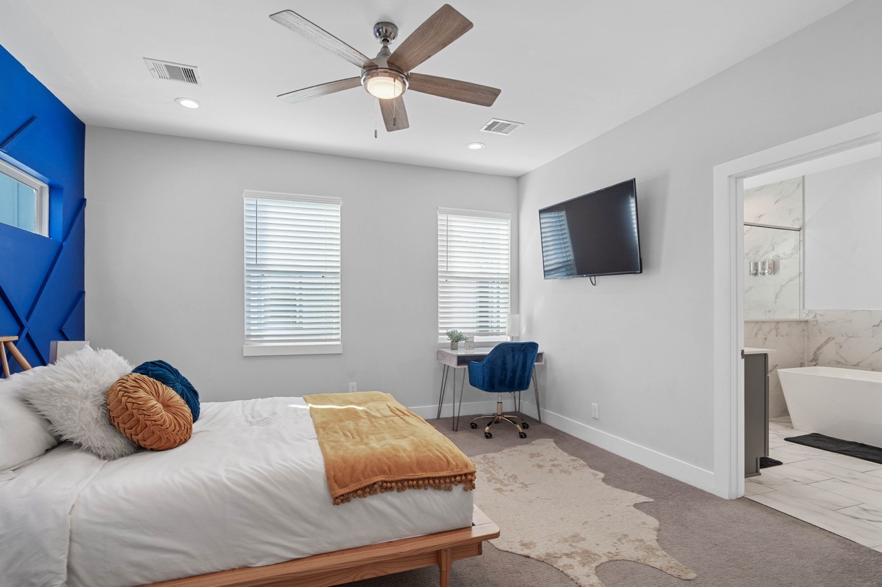 622 Janisch Road, Unit F Houston, TX 77018 - Photo 28 of 45