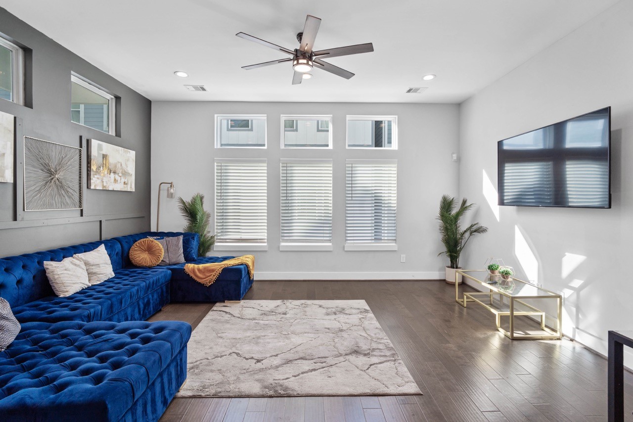 622 Janisch Road, Unit F Houston, TX 77018 - Photo 9 of 45