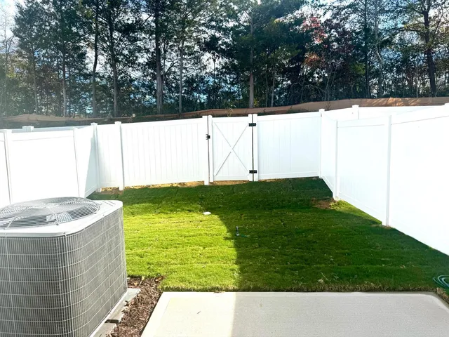 $1,750 | 647 Rolling Flds Drive, Graham, NC 27253