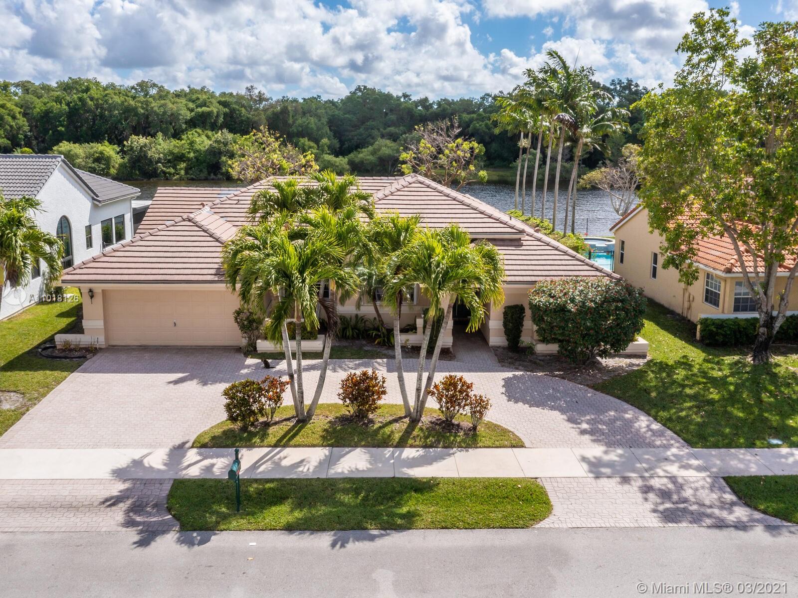 3232 Ridge Trace Davie, FL 33328 - Photo 2 of 41 Gallery Image 2