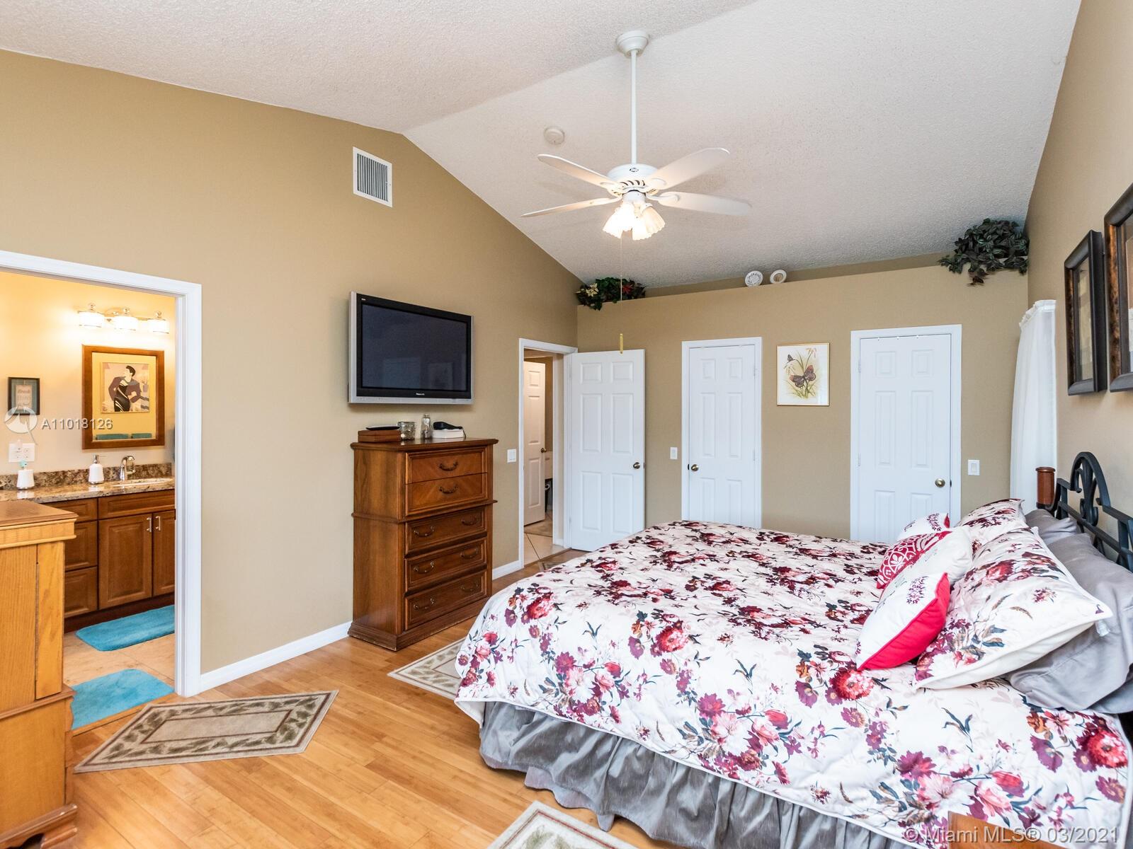3232 Ridge Trace Davie, FL 33328 - Photo 22 of 41 Gallery Image 22