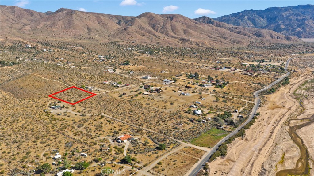 4 Lamprey Road Apple Valley, CA 92308 - Photo 5 of 9