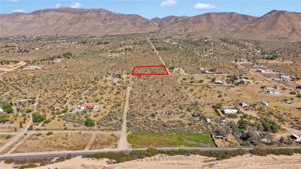 4 Lamprey Road Apple Valley, CA 92308 - Photo 6 of 9