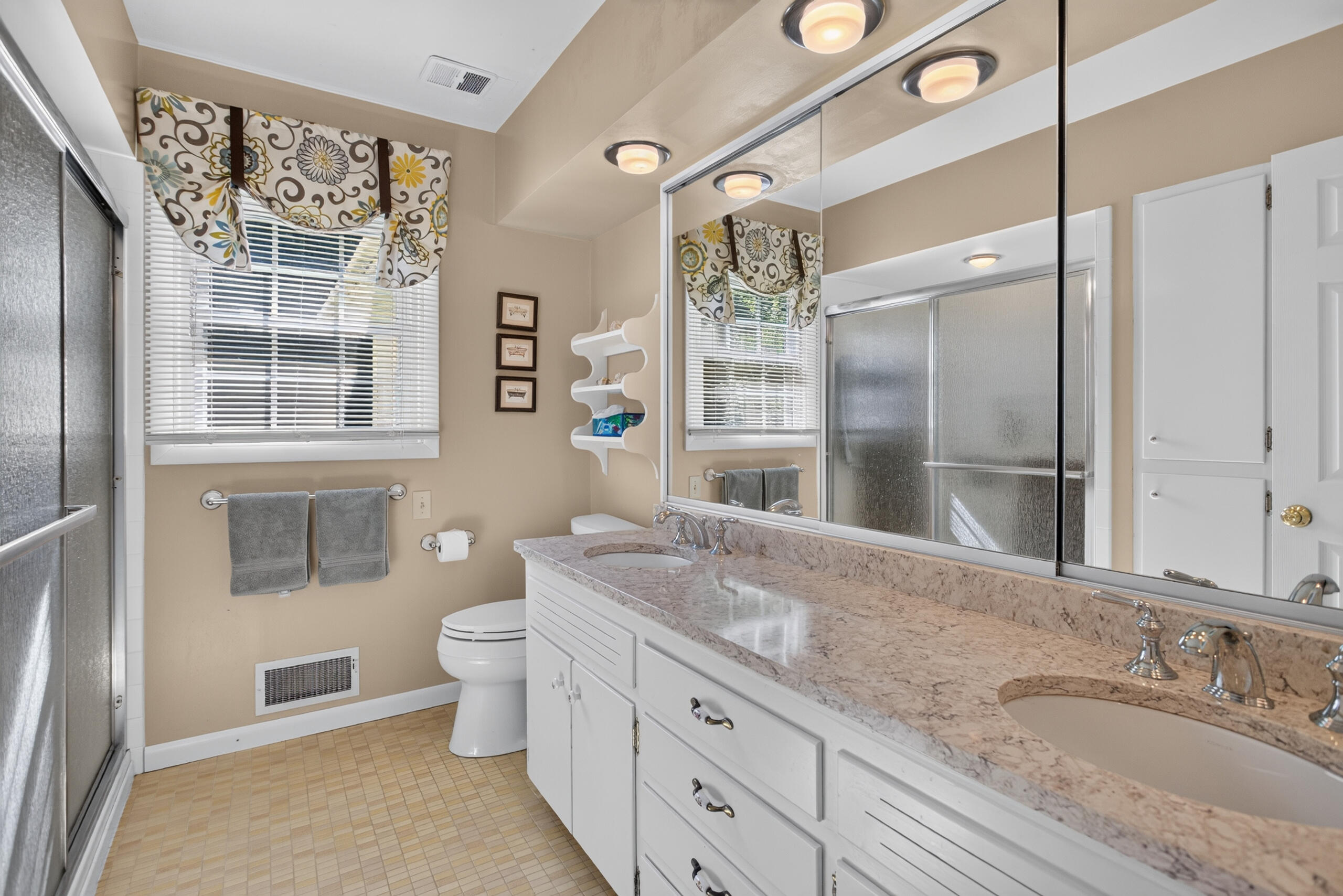 4745 Birch Haven Road Jackson, MI 49201 - Photo 12 of 55 IMG_8949