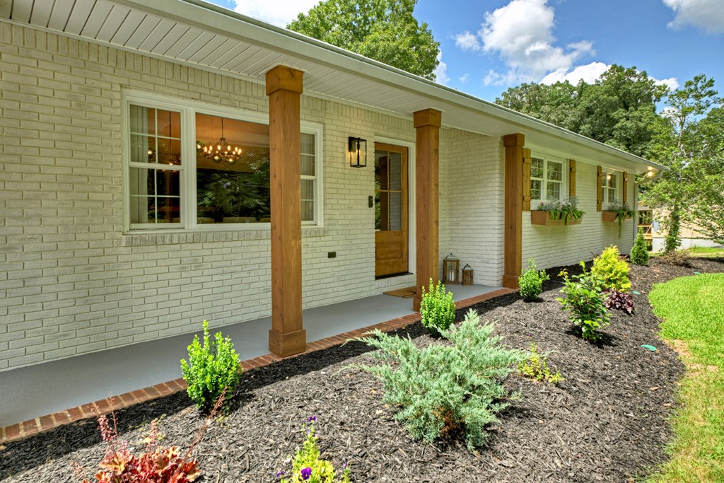 570 Old Highway 5 Blue Ridge, GA 30513 - Photo 8 of 50