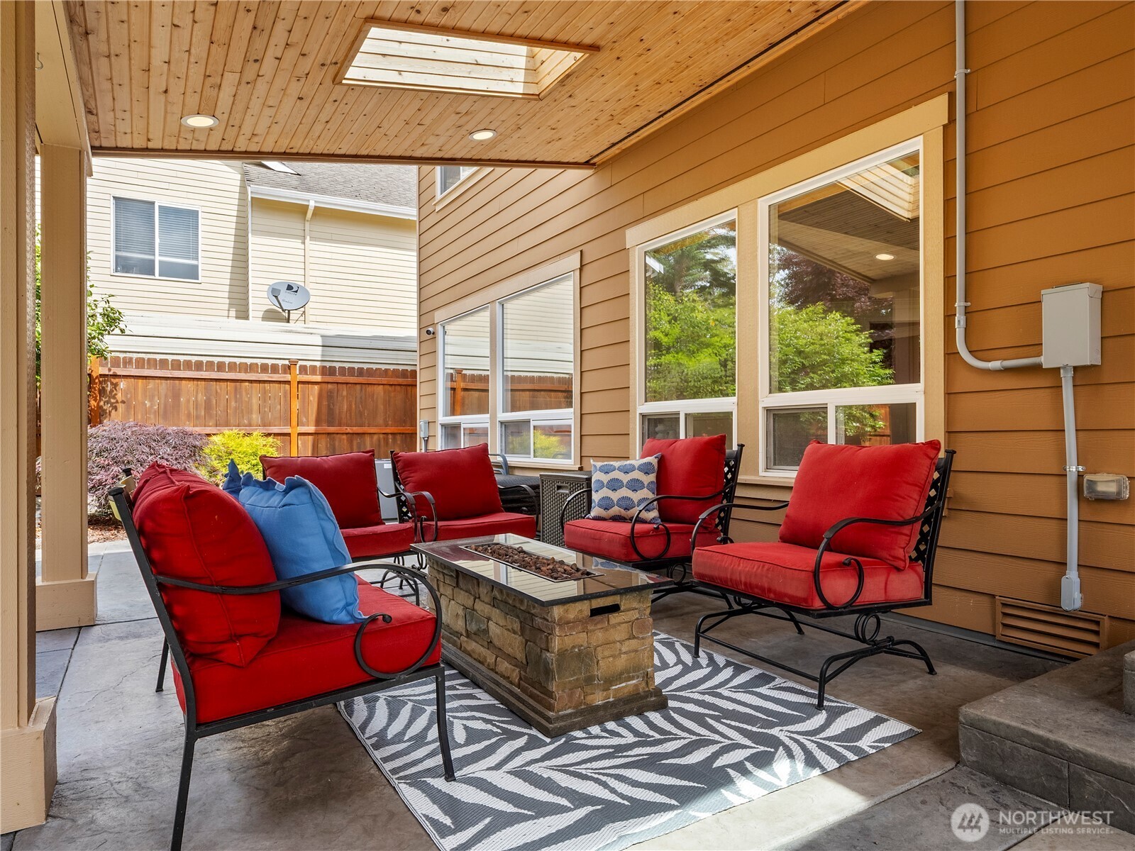 4307 Northeast 7th Place Renton, WA 98059 - Photo 33 of 39 a building outdoor space with patio furniture
