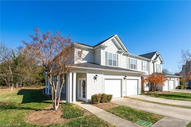 $260,000 | 3047 Winston Drive, Unit 171, Burlington, NC 27215