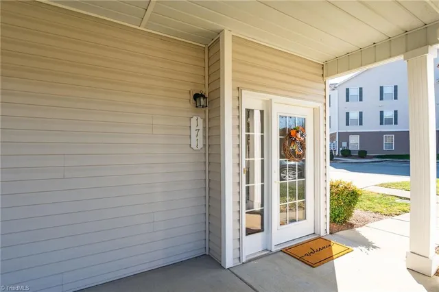 $260,000 | 3047 Winston Drive, Unit 171, Burlington, NC 27215