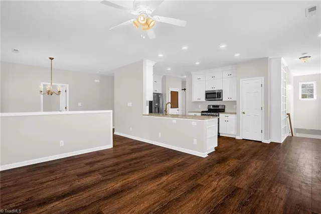 $260,000 | 3047 Winston Drive, Unit 171, Burlington, NC 27215