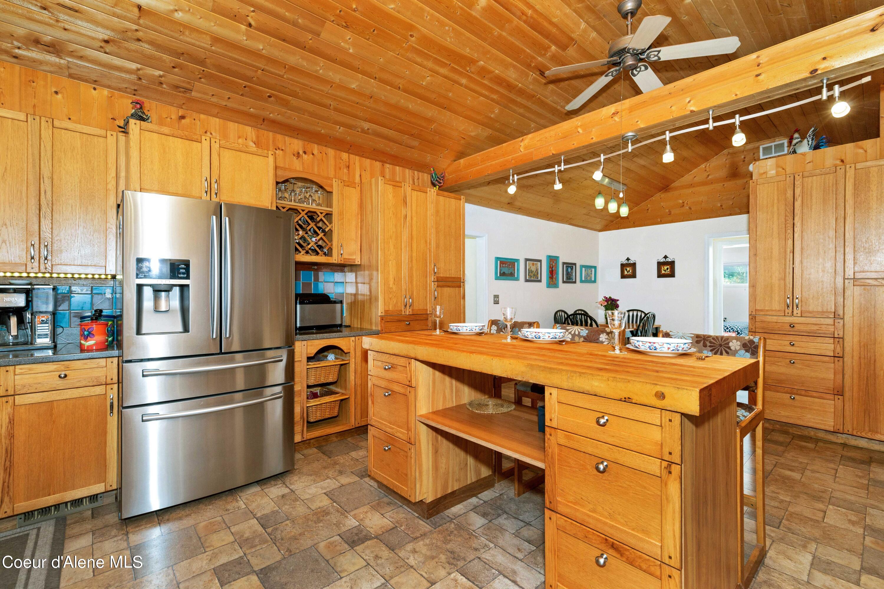 362 Winding Way Sandpoint, ID 83864 - Photo 13 of 47 362WW_40