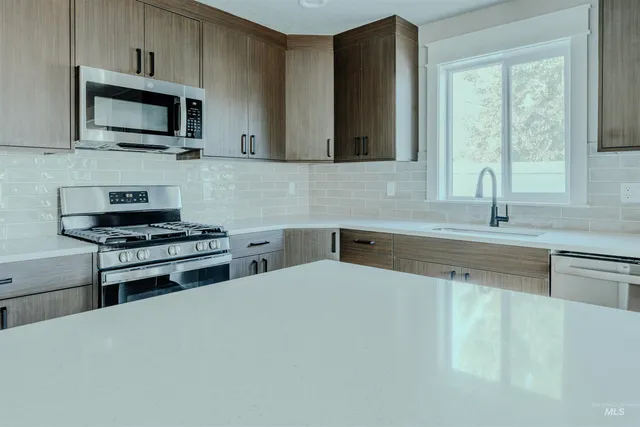 $295,000 | 1210 Phillips Circle, Ontario, OR 97914