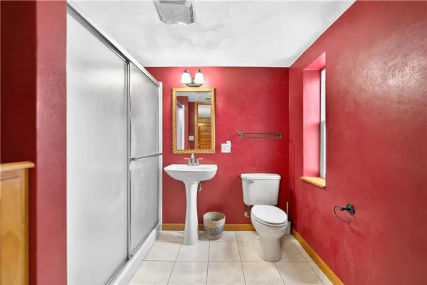 $389,900 | 1211 Trent Drive, Latrobe, PA 15650