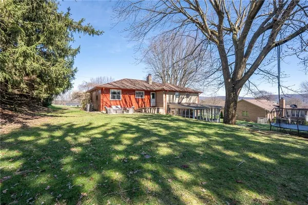 $389,900 | 1211 Trent Drive, Latrobe, PA 15650