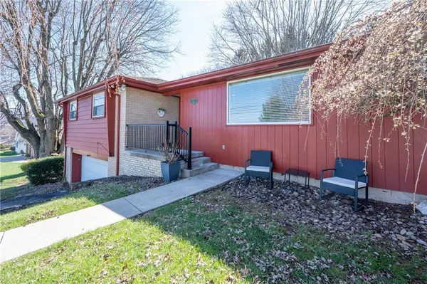 $389,900 | 1211 Trent Drive, Latrobe, PA 15650