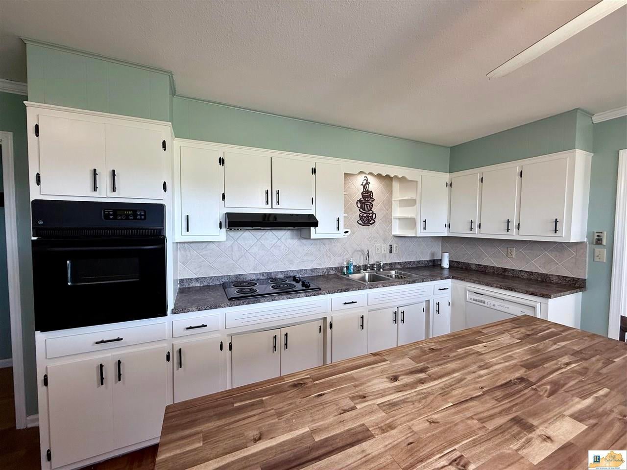 9380 Russell Springs Road Russell Springs, KY 42642 - Photo 15 of 52 Gallery Image 15