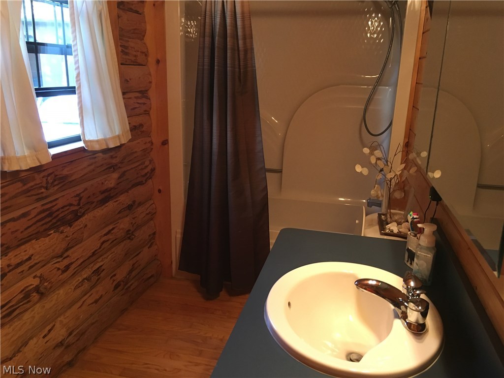 8315 Dewey Road Thompson, OH 44086 - Photo 11 of 24