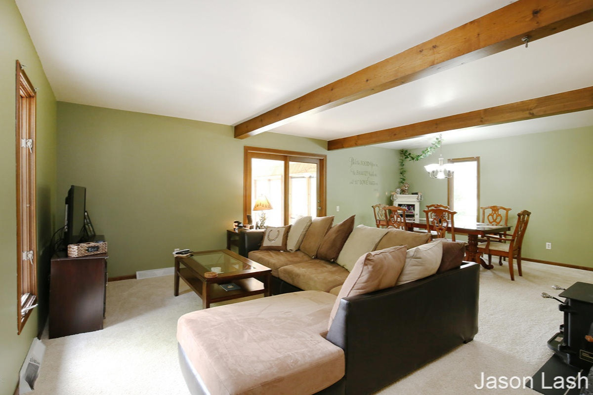 2448 Marquette Road Ionia, MI 48846 - Photo 3 of 40 IMG_6270