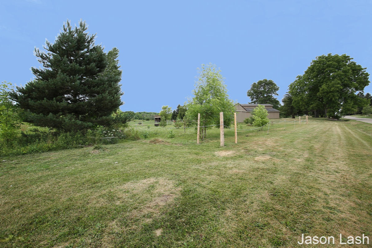 2448 Marquette Road Ionia, MI 48846 - Photo 31 of 40 IMG_6317