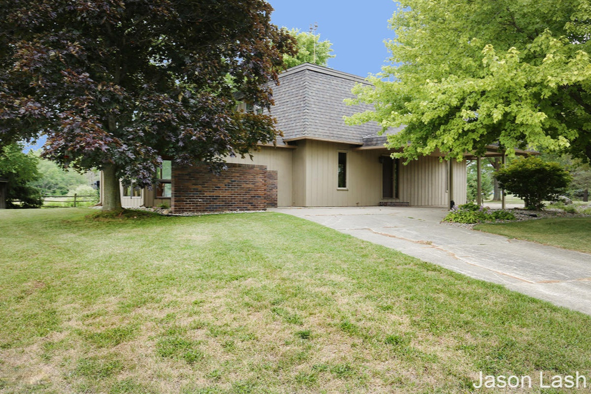 2448 Marquette Road Ionia, MI 48846 - Photo 37 of 40 IMG_6332