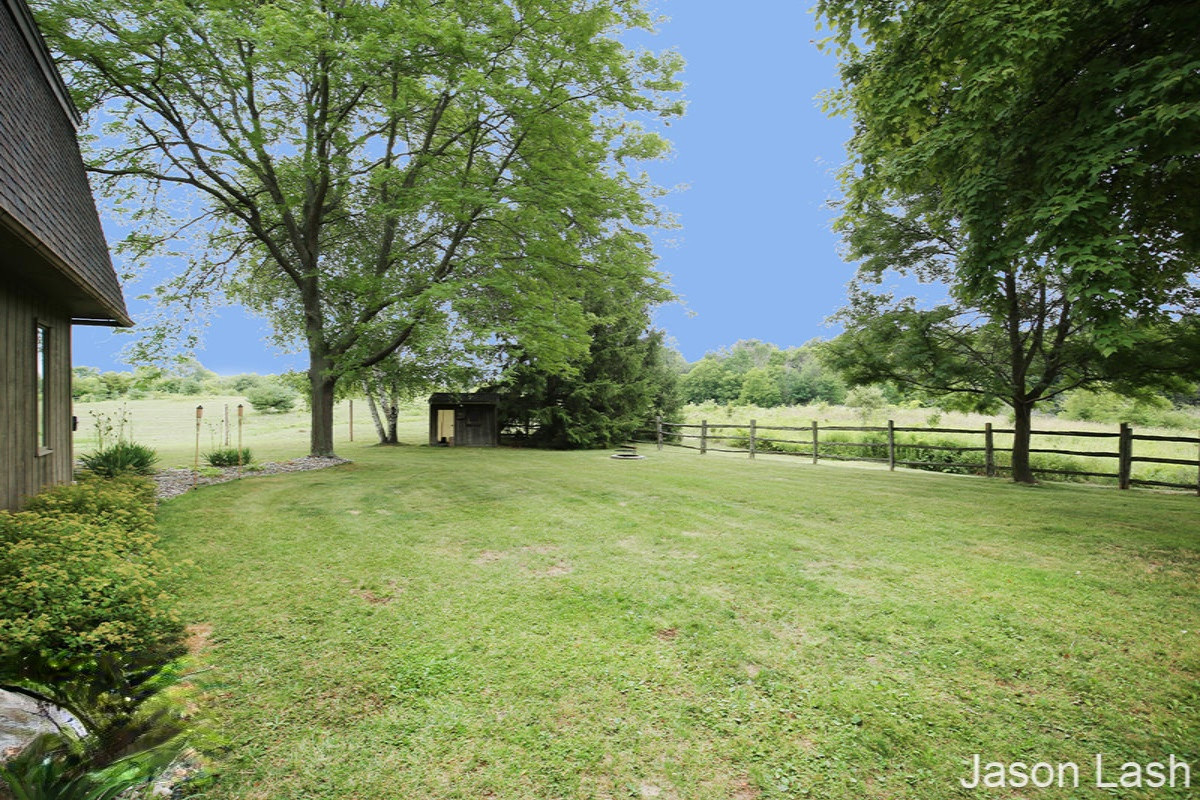 2448 Marquette Road Ionia, MI 48846 - Photo 39 of 40 IMG_6337