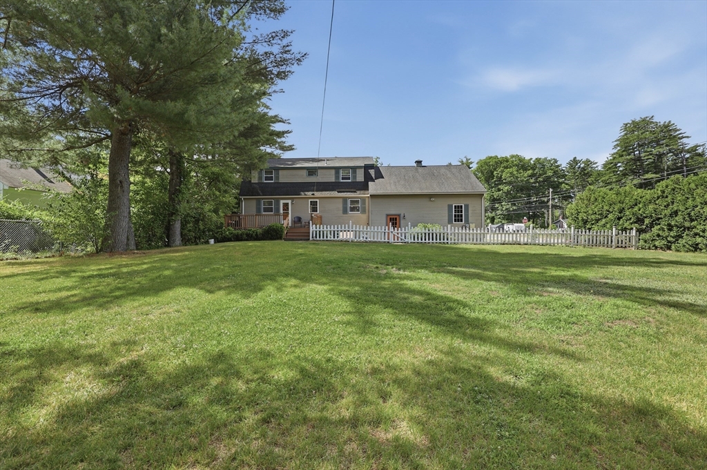 105 Main Street Townsend, MA 01469 - Photo 30 of 34