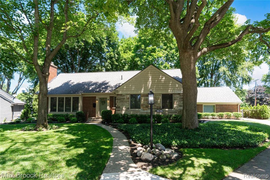 3636 Tuckahoe Road Bloomfield Hills, MI 48301 - Photo 1 of 35