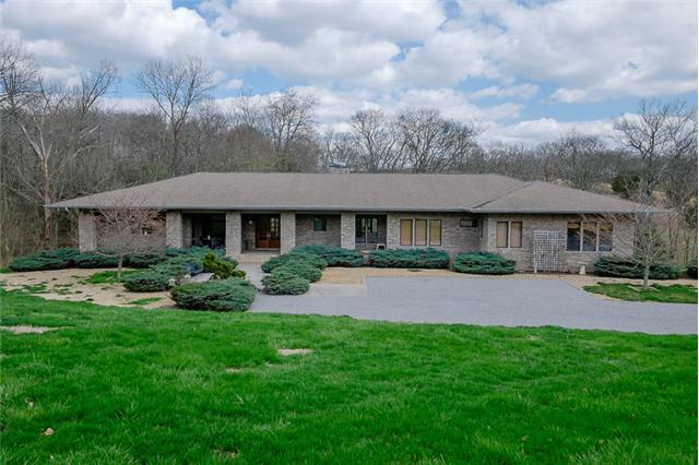 1113 Palmer Road Lebanon, TN 37090 - Photo 1 of 20