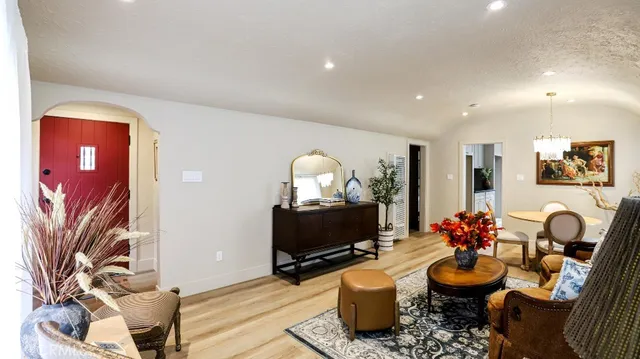 $725,000 | 6764 Lemon Avenue, Long Beach, CA 90805