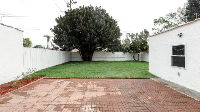 $725,000 | 6764 Lemon Avenue, Long Beach, CA 90805