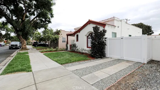 $725,000 | 6764 Lemon Avenue, Long Beach, CA 90805