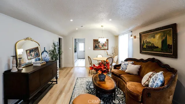 $725,000 | 6764 Lemon Avenue, Long Beach, CA 90805