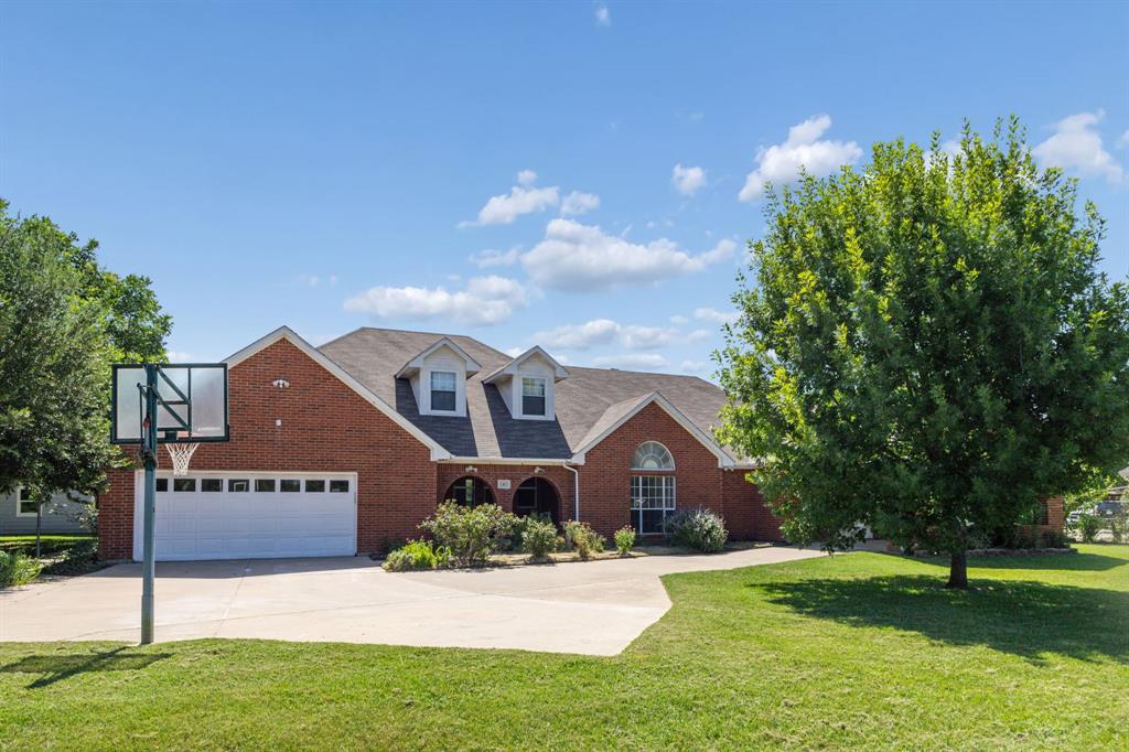 2412 Chickering Road Cleburne, TX 76031 - Photo 2 of 40 Gallery Image 2