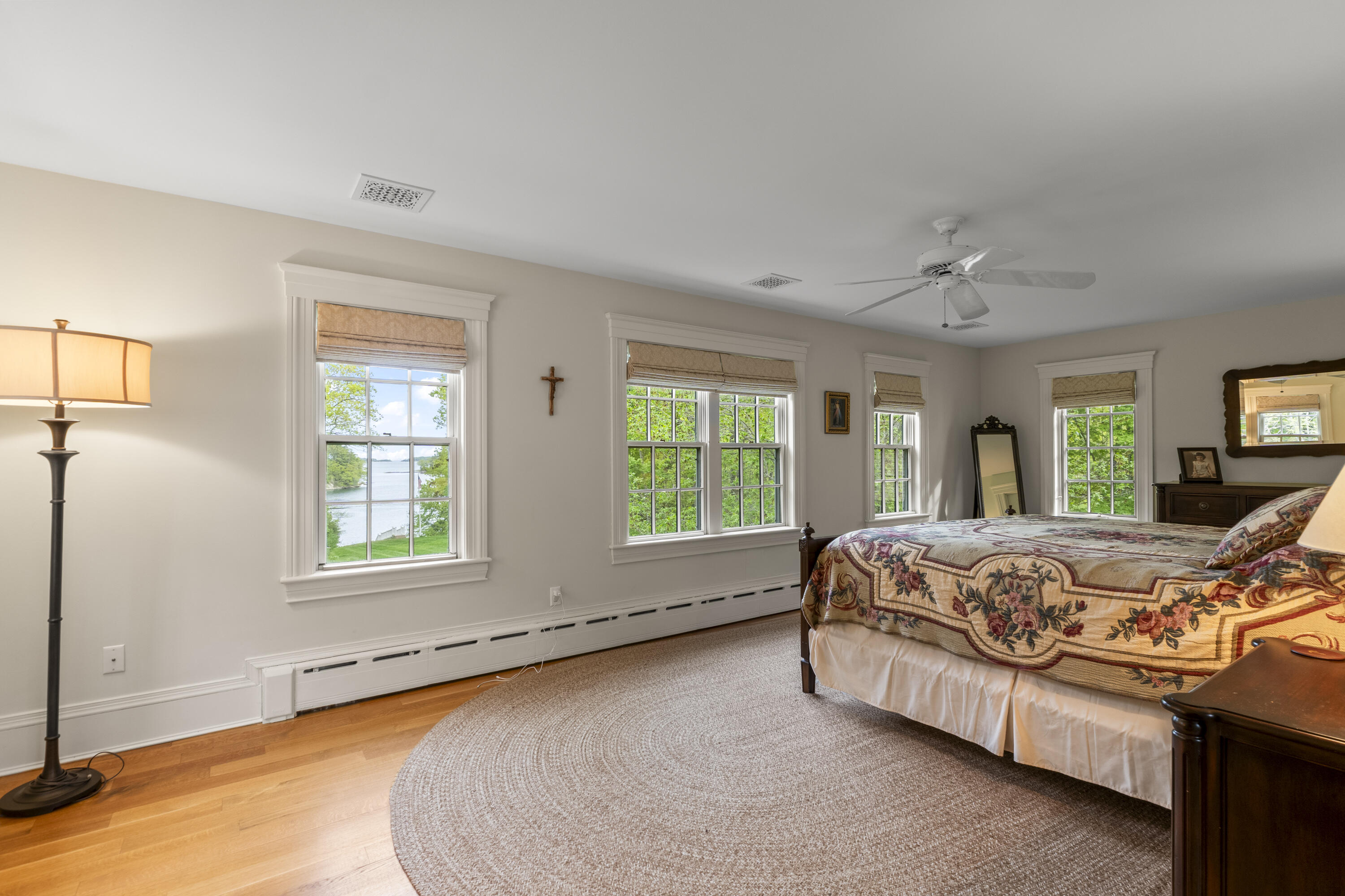 127 Foreside Road Falmouth, ME 04105 - Photo 39 of 59 May Andy 8
