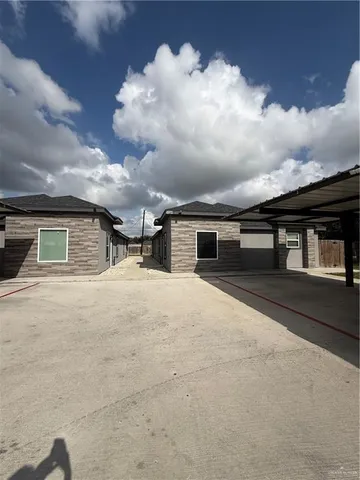 $1,200 | 6911 Venus Drive, Unit 3, Edinburg, TX 78542