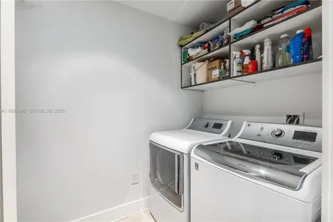 $3,000,000 | 650 Northeast 32nd Street, Unit BH7, Miami, FL 33137